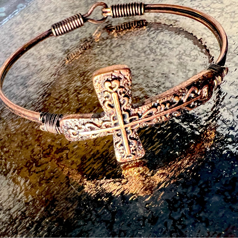 Copper Cross Metal Clasp Bracelet